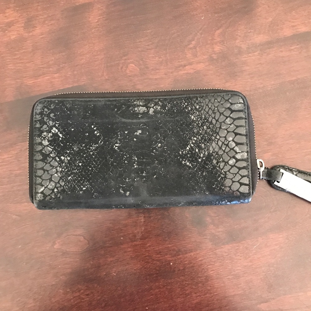 Wallet - Picture 2 of 5